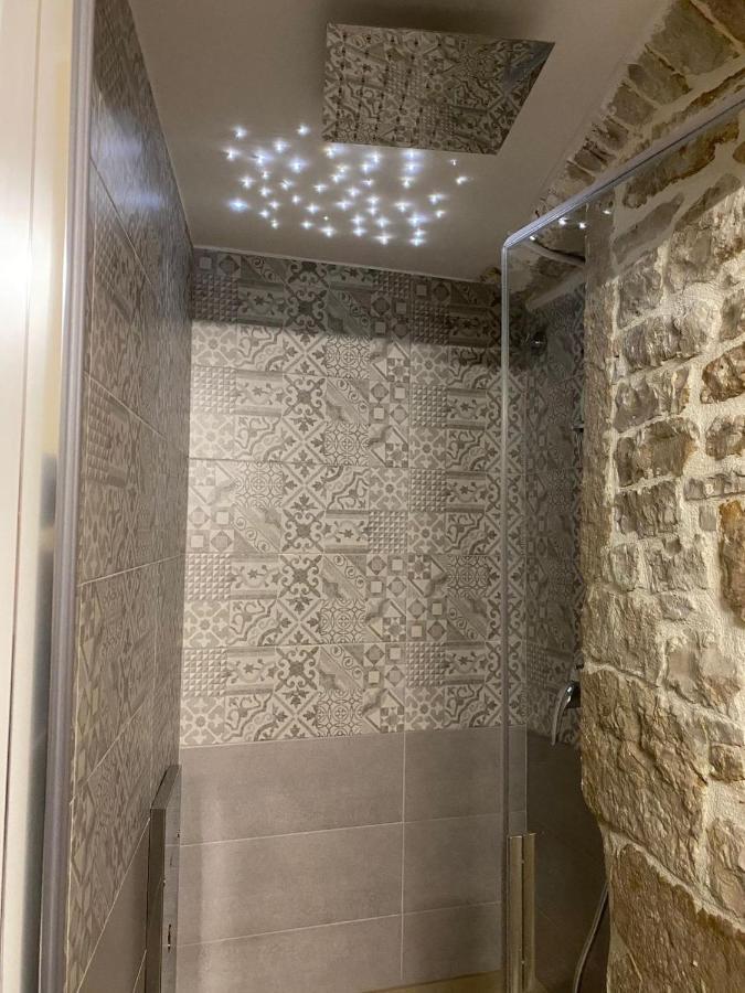 Suite Spa Of Dreams Бітонто Екстер'єр фото