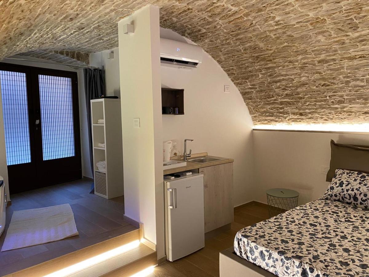 Suite Spa Of Dreams Бітонто Екстер'єр фото